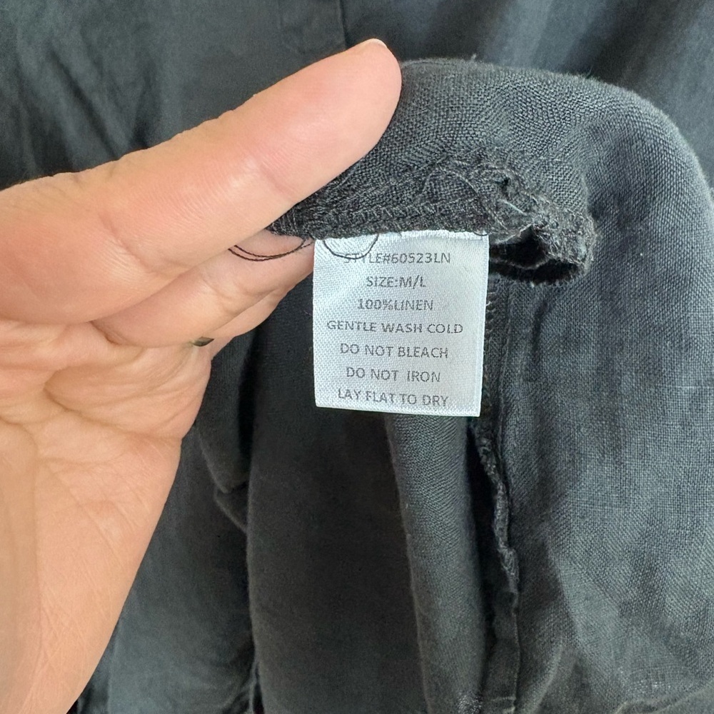 Lagenlook Grade and Gather Black Folded Sleeve Linen Tunic - Picture 4 of 4
